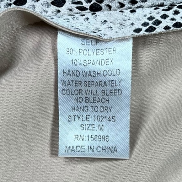 Idem Ditto A-Line Pencil Mini Skirt Snake Pattern Black White Women's Medium - Picture 5 of 5